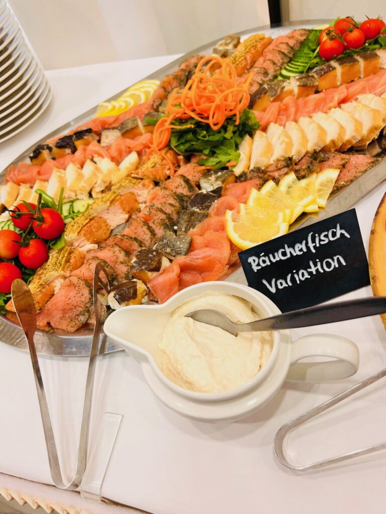 koehlehotels-hotel-goldener-pflug-ludwigsburg-Koehlehotel Goldener pflug Ludwigsburg Buffet 20223 11