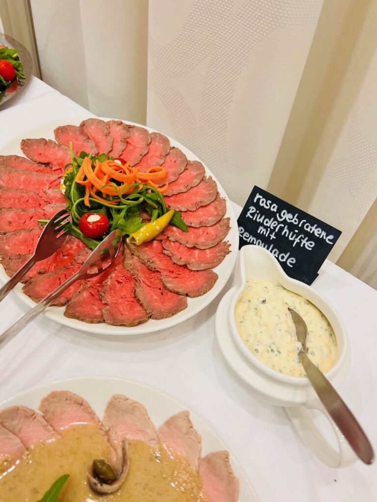 Koehlehotel_Goldener_pflug_Ludwigsburg_Buffet_20223 (13) koehlehotels-hotel-goldener-pflug-ludwigsburg-Koehlehotel Goldener pflug Ludwigsburg Buffet 20223 13