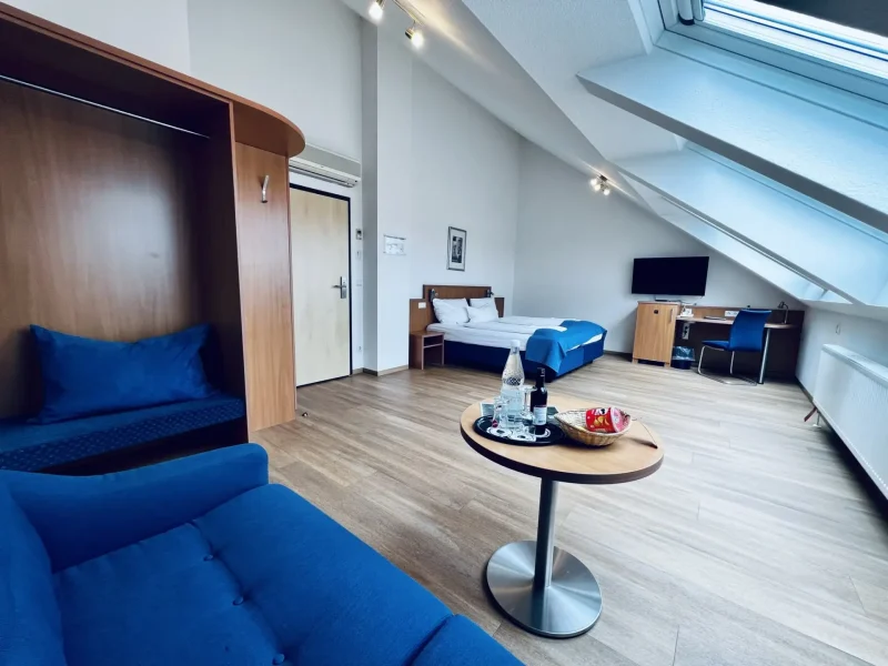 Beispiel für Aufbettung im Doppelzimmer Superior mit zusätzlicher Schlafmöglichkeit im Hotel Goldener Pflug Ludwigsburg